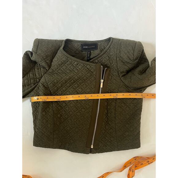 BCBG Maxazria Crop Green Moto Jacket Quilted Structured Shoulders Size Medium - Picture 7 of 11